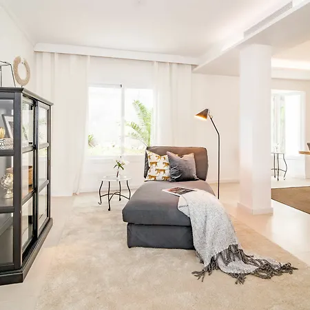 Villa Vm-luxury 4 Bedroom Private Pool *